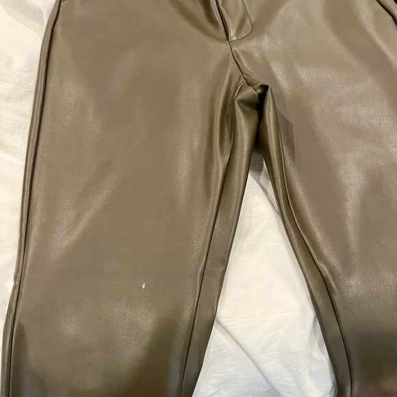 ANTHROPOLOGIE BRAND AVEC LES FILLES VEGAN Leather Cropped Flare Trousers - Picture 8 of 8